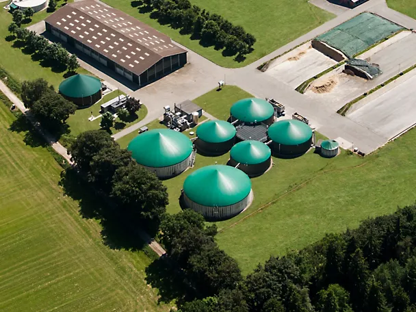 de_isf_feldtest_biogasanlage_3840x1648px